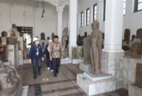 Menko Muhadjir didampingi Plt. Kepala Badan Layanan Umum Museum dan Cagar Budaya (BLU MCB) Ahmad Mahendra meninjau langsung Museum Nasional pasca terjadinya kebakaran, Kamis (21/9).