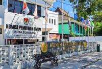 Kantor KPU Kota Surabaya.