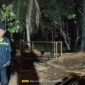 Anggota Polsek Kadur saat tinjau lokasi terjadinya semburan air.