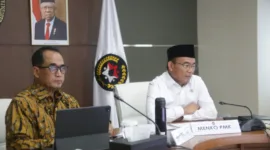 Menteri Perhubungan Budi Karya Sumadi bersama Menko PMK Muhadjir Effendy dalam Rapat Koordinasi Tingkat Menteri Revitalisasi Pelabuhan Nusantara Brondong dan Paciran, yang diselenggarakan di Kantor Kemenko PMK, pada Selasa (30/01/2024).
