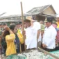 Menko Muhadjir disambut warga Kawasan Medan Belawan Bahari, Kota Medan, Sumatera Utara, pada Sabtu (17/02/2024).