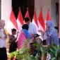 Open house halal bihalal Bupati Sidoarjo Ahmad Muhdlor Ali dan istri bersilaturahmi dengan masyarakat di Pendopo Delta Wibawa.