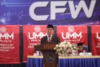 Menko PMK Muhadjir Effendy beri sambitan di Sidang Senat Terbuka Wisuda ke-113 Tahun 2024.