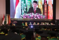Menko Muhadjir memberikan pidato pada Wisuda Universitas Muhammadiyah Jakarta (UMJ) Periode Mei 2024, di Auditorium KH. Ahmad Azhar Bashir.