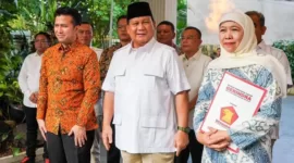 Ketua Umum Partai Gerindra, Prabowo Subianto mendukung pasangan Khofifah Indar Parawansa - Emil Elistianto dalam Pemilihan Gubernur Jawa Timur (Jatim) di Pilkada 2024. (Instagram.com/@
emildardak)