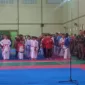 Ketum KONI Sidoarjo Dr H M Frenki Effendi SE MH saat memberikan arahan dan membuka Porkab KONI cabor karate di SMA 2 Antartika Sidoarjo.