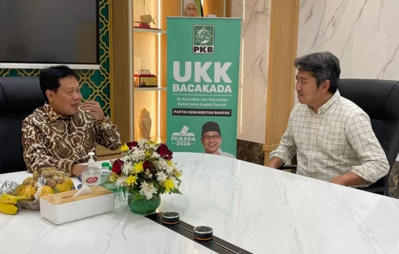 Pengurus DPP PKB Mohamad Toha uji langsung Bacalon Bupati Sidoarjo Achmad Amir Aslichin.