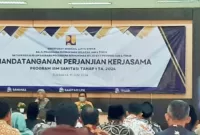 Penandatanganan Memorandum of Understanding (MoU) antara BRI Unit Demak dengan Dinas PUPR Jatim untuk penyalur bantuan program IBM Sanitasi ponpes dan Desa.