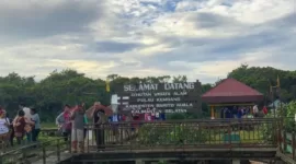 Wisata Pulau Kembang, Barito Kuala, Kalimantan Selatan.