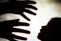 Ilustrasi penganiayaan balita. (foto: istimewa) 