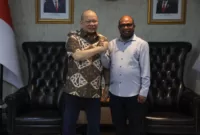 Ketua DPD RI AA LaNyalla Mahmud Mattalitti menerima audiensi Penjabat (Pj) Walikota Sorong Septinus Lobat. (foto: tim media LaNyalla)