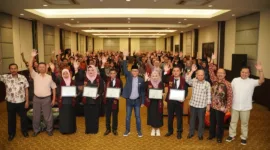 Sebanyak 148 yudisiawan Program Studi Pendidikan Profesi Guru (PPG) Universitas Insan Budi Utomo (UIBU), dinyatakan lulus dengan predikat baik. 