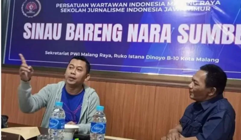 Priyo Sudibyo dalam acara Sinau Bareng Narasumber yang digelar PWI Malang Raya.