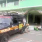 Mobil GRMS saat tiba di Masjid Siti Suci Nur Rohmah Perumahan Magersari Permai.