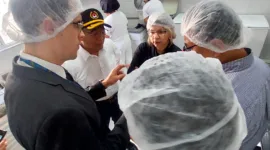 Menko Muhadjir saat kunjungi Restaurante Do Povo Herbert de Souza di Kota Rio De janerio Brazil.