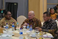 Ketua DPD RI LaNyalla pada pertemuan dengan Forkopimda se-Papua Barat Daya. (foto: ist)
