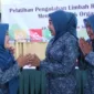 Plt TP PKK Sidoarjo Sriatun bersama Kader dalam acara pelatihan PLRT di Pendopo Delta Wibawa.