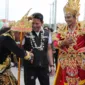 Plt. Bupati Sidoarjo, Subandi, secara resmi membuka lomba karnaval di Lapangan Desa Tlasih, Kecamatan Tulangan, Kabupaten Sidoarjo pada Sabtu (10/8/2024). 