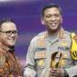 Kombes. Pol. Christian Tobing Polresta Sidoarjo terima penghargaan Nasional Nasional  ‘Pemimpin Daerah Awards 2024’, yang diserahkan Menpan RB Abdullah Azwar Anas, Kamis (8/8/2024), di Jakarta Concert’ Hall lantai 14 iNews Tower, Jalan Kebonsirih, Jakarta Pusat.