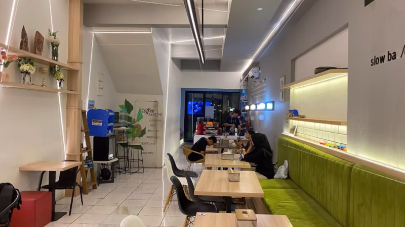 Suasana De' Ale Coffeeshop.