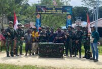 Yeremias Foumair, salah satu pentolan Organisasi Papua Merdeka (OPM), resmi menyerahkan diri kepada Satgas Yonif 501/BY pada Kamis, (15/5/2025).