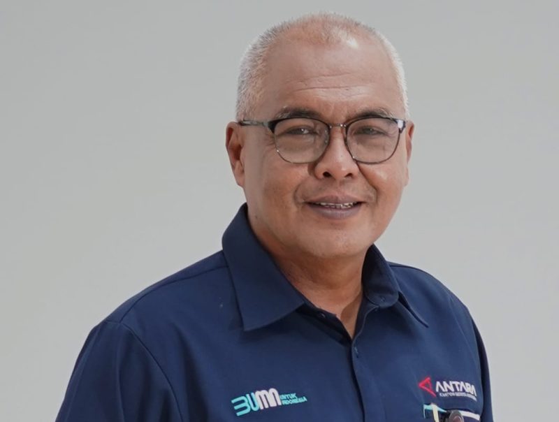 Akhmad Munir, Direktur Utama (Dirut) Lembaga Kantor Berita Nasional (LKBN) Antara.
