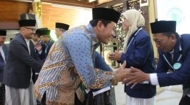 Bupati Sidoarjo menghadiri Pengukuhan dan Rapat Kerja Dewan Pimpinan Majelis Ulama Indonesia MUI Kabupaten Sidoarjo Masa Khidmat 2025- 2030 di pendopo Delta Wibawa Sidoarjo, Sabtu (20/9/2025).