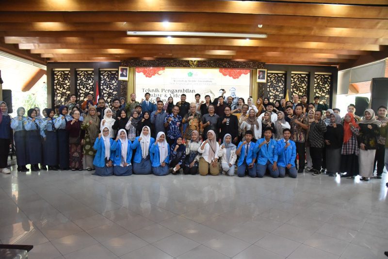 Dinas Komunikasi dan Informatika (Kominfo) Kabupaten Sidoarjo menggelar Workshop Mobile Journalism di Pendopo Delta Wibawa, Sidoarjo, Selasa (23/9/2025).