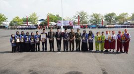 Upacara bendera memperingati Hari Sumpah Pemuda ke-97 tahun 2025 digelar Pemerintah Kabupaten Sidoarjo di halaman parkir Mall Pelayanan Publik/MPP Lingkar Timur Sidoarjo, Selasa, (28/10).