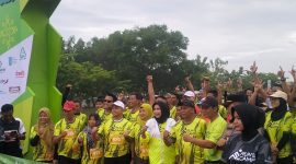 Wabup Mimik Idayana  saat membuka acara Run and Camp 2025 Minggu (2/11/2025).