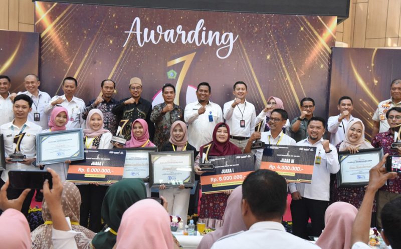 Para pemenang Kompetisi Inovasi Sidoarjo (KISI) 2025 telah terpilih. Puluhan inovator  dari OPD, Kecamatan, Puskesmas, masyarakat, pendidik, tenaga kependidikan, pelajar dan mahasiswa dinobatkan sebagai inovator terbaik.