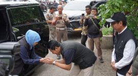 Pemerintah Provinsi Jawa Timur kembali menggelar Pasar Murah di Kabupaten Sidoarjo pada Minggu (16/11). Kegiatan ini dilaksanakan di halaman Kantor Kelurahan Kemasan, Kecamatan Krian.