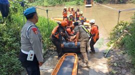 Seorang remaja berusia 14 tahun yang sebelumnya dilaporkan terseret arus berhasil ditemukan Tim SAR Gabungan pada Rabu siang (10/12/2025).