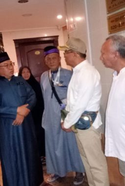 Muhadjir Effendy Blusukan ke Pemukiman Jamaah Haji Indonesia, Ingatkan Fokus Wukuf di Arafah