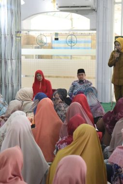 Wabup Mimik Ingatkan Bahaya HIV, Narkoba dan Miras! “Laporkan Kalau Ada di Lingkungan Anda”