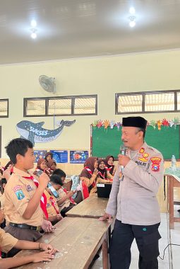 Cegah Bullying dan Narkoba, Polsek Taman Beri Penyuluhan ke Siswa SD