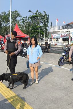 Jaga Keamanan CFD, Sat Samapta Polresta Sidoarjo Gelar Patroli Humanis