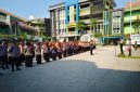 Polresta Sidoarjo menggelar program Polresta Sidoarjo Goes to School secara serentak di sejumlah sekolah, Senin (28/9/2026).