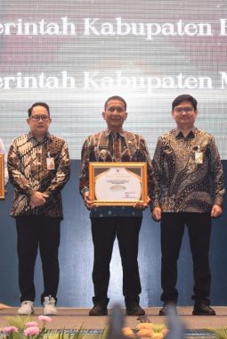 Sidoarjo Juara Jamsostek Award Jatim, Program Satu ASN Lindungi Pekerja Rentan Disiapkan