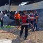 Polsek Krian Polresta Sidoarjo bergerak cepat menangani kebakaran gudang rongsokan di Dusun Badas, Desa Barengkrajan, Kecamatan Krian, Kabupaten Sidoarjo, Jumat (18/9/2026) sekitar pukul 13.00 WIB.
