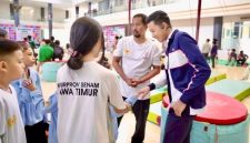Kontingen senam Sidoarjo meraih sembilan medali pada hari awal Kejuaraan Provinsi (Kejurprov) PERSANI Jawa Timur 2026 yang berlangsung di Kediri, 15-20 September 2026.