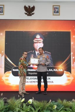Transparansi SPPG MBG Antar Kapolresta Sidoarjo Raih IJTI Awards 2026