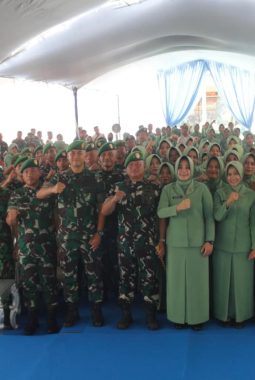 Danrem 084/Bhaskara Jaya Kunjungi Kodim 0826/Pamekasan, Tekankan Prajurit Pegang Visi dan Misi
