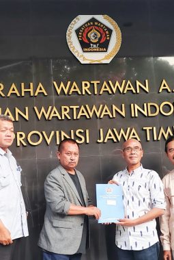 Lutfil Hakim Daftar Ketua PWI Jatim, Dwi Eko Kembali Bidik Ketua DKP